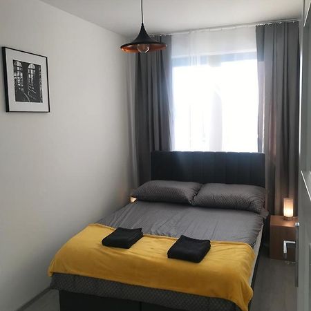 Apartament Barcelona Krakow Luaran gambar